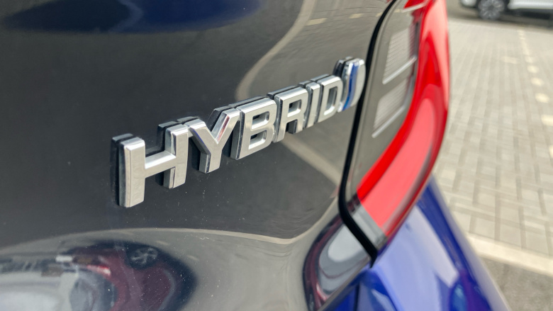 Toyota Yaris 1.5 Hybrid Design 5dr CVT Hybrid Hatchback